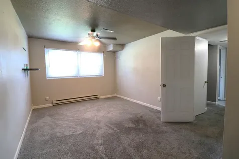 1719 Revere Freeport IL 61032