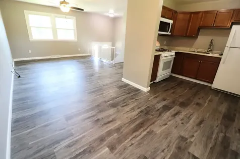 1719 Revere Freeport IL 61032