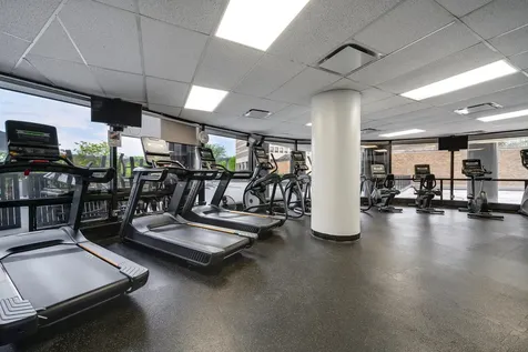 5455 North Sheridan Road Chicago IL 60640