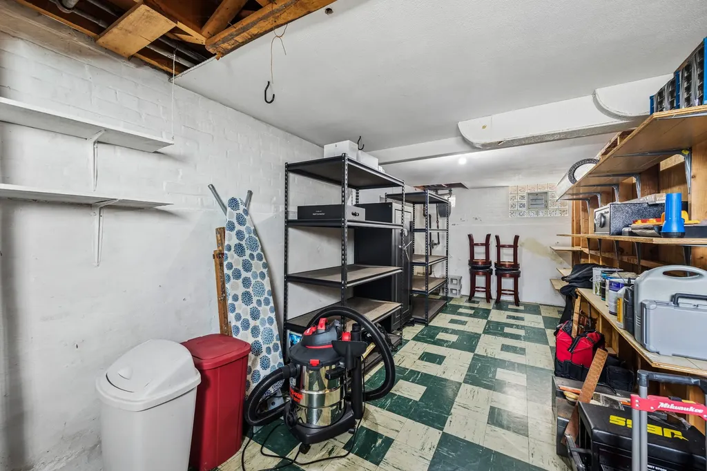 6000 South Narragansett Avenue Chicago IL 60638