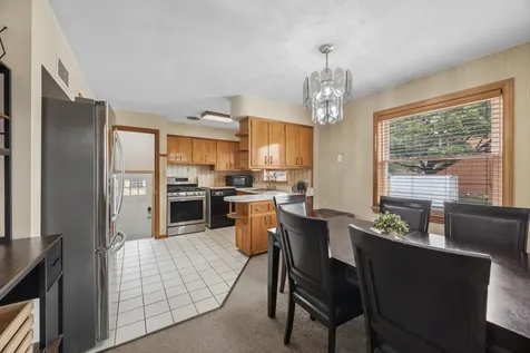 6000 South Narragansett Avenue Chicago IL 60638