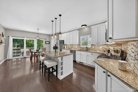 348 Kingsport Court Crystal Lake IL 60012