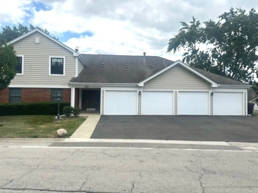 353 Lambert Drive Schaumburg IL 60193