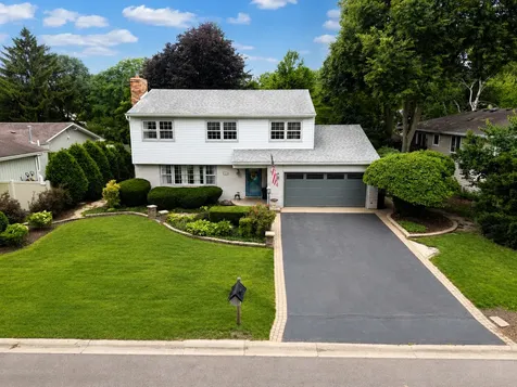 104 North Northampton Drive Geneva IL 60134