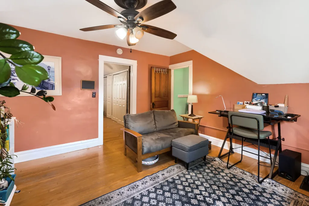 163 South Craig Place Lombard IL 60148