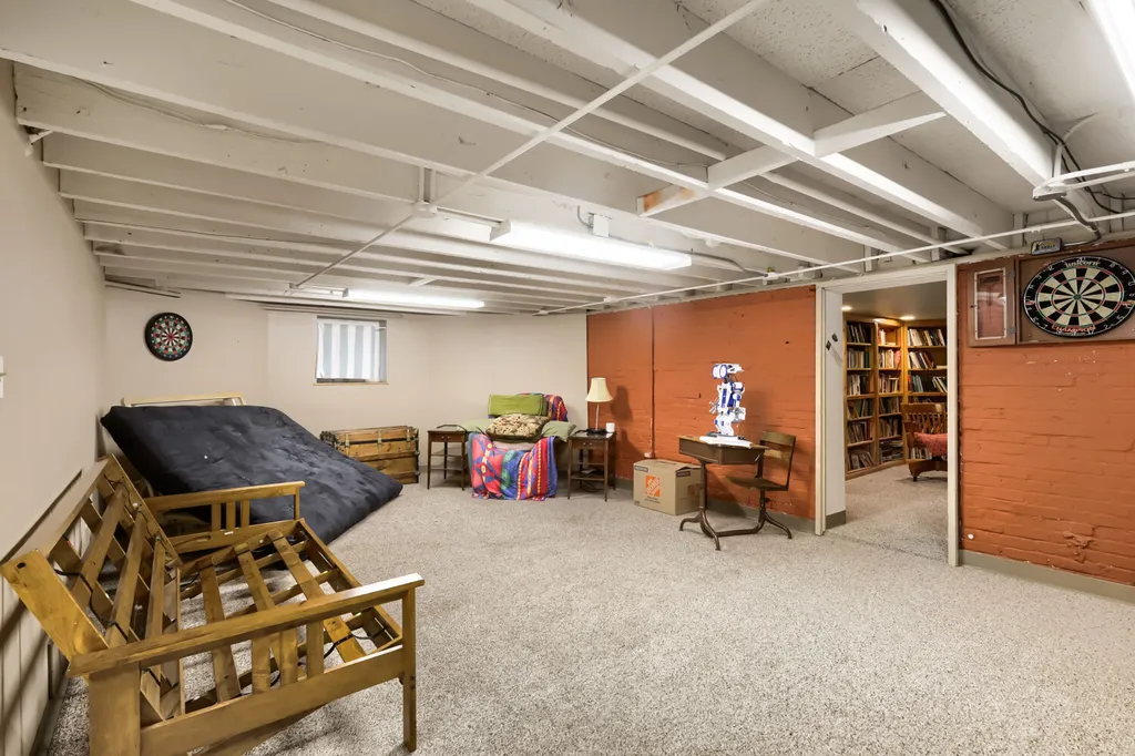 163 South Craig Place Lombard IL 60148
