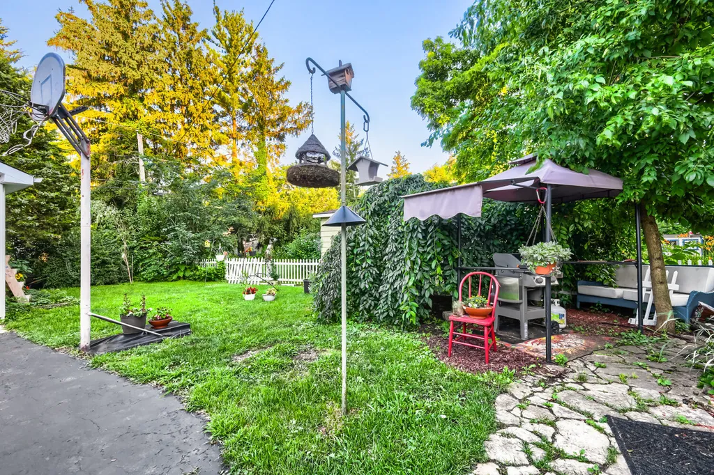 163 South Craig Place Lombard IL 60148