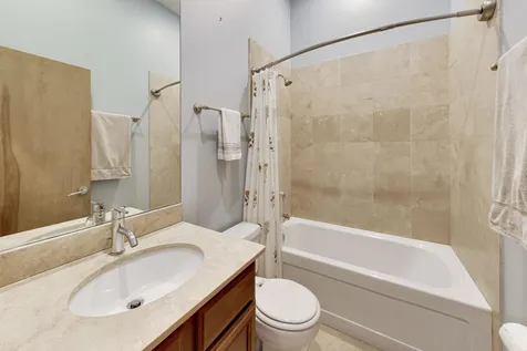 2342 West North Avenue Chicago IL 60647