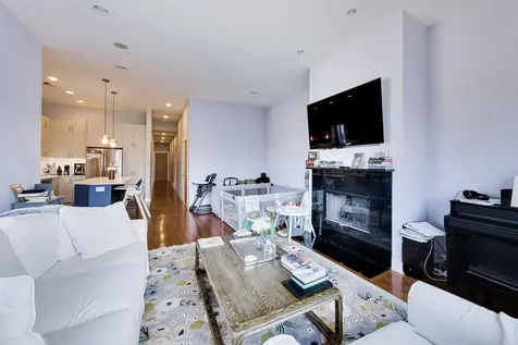2342 West North Avenue Chicago IL 60647