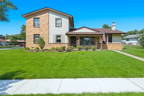 264 Tanglewood Drive Elk Grove Village IL 60007