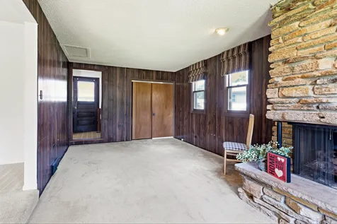 264 Tanglewood Drive Elk Grove Village IL 60007
