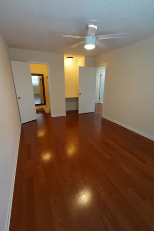 1204 Inverrary Lane Deerfield IL 60015