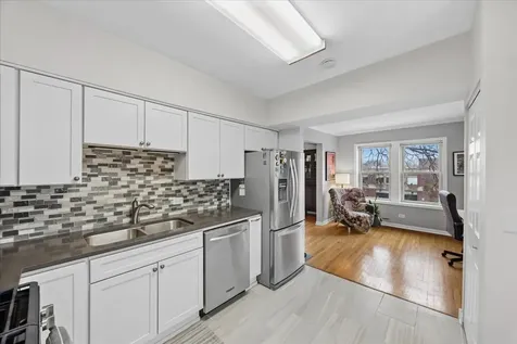 65 East Harris Avenue La Grange IL 60525
