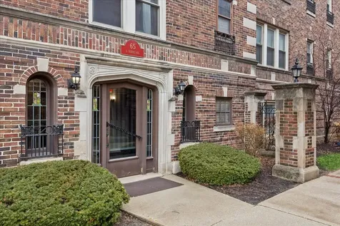 65 East Harris Avenue La Grange IL 60525