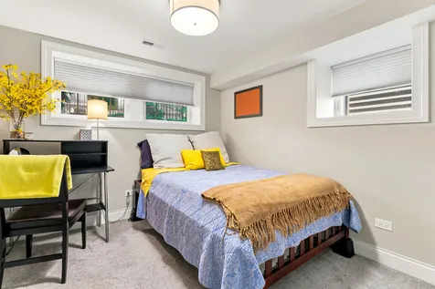 4037 North Richmond Street Chicago IL 60618