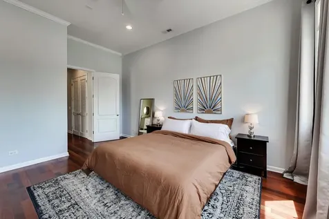 1417 West Chicago Avenue Chicago IL 60642