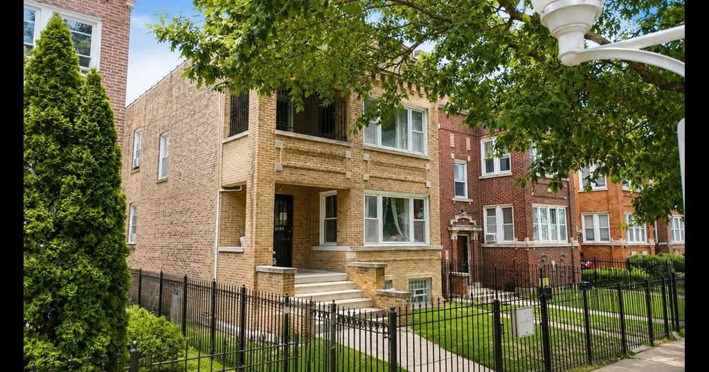 1519 North Latrobe Avenue Chicago IL 60651