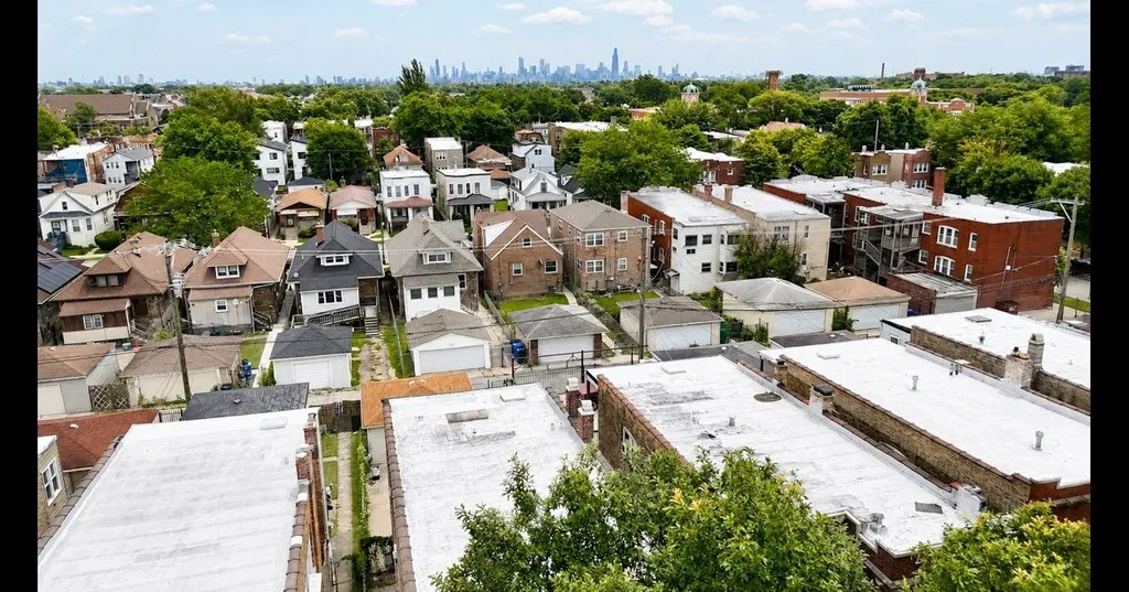 1519 North Latrobe Avenue Chicago IL 60651
