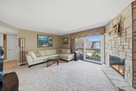 11132 South 84th Avenue Palos Hills IL 60465