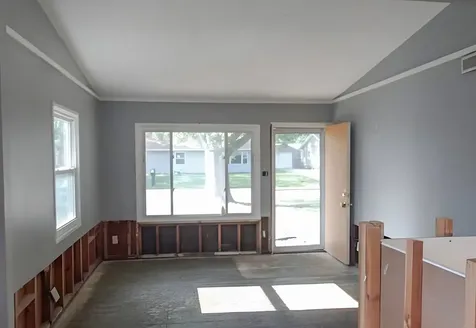 2011 Parkdale Drive Champaign IL 61821