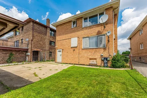 1633 Downs Drive Calumet City IL 60409