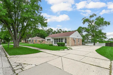 17561 Sycamore Drive Homewood IL 60430