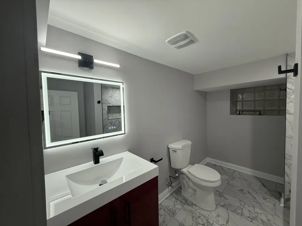 7932 South Champlain Avenue Chicago IL 60619