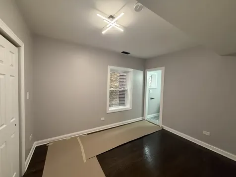 7932 South Champlain Avenue Chicago IL 60619