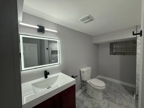7932 South Champlain Avenue Chicago IL 60619