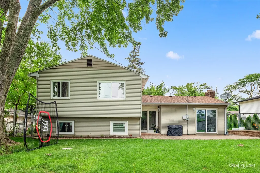 337 East Briarcliff Road Bolingbrook IL 60440