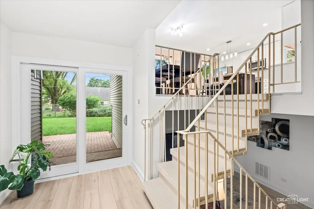 337 East Briarcliff Road Bolingbrook IL 60440