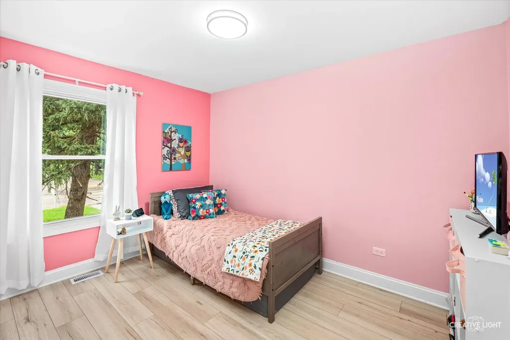 337 East Briarcliff Road Bolingbrook IL 60440