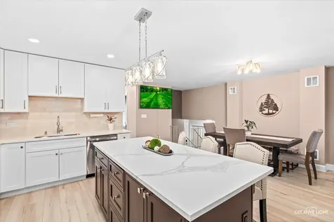 337 East Briarcliff Road Bolingbrook IL 60440