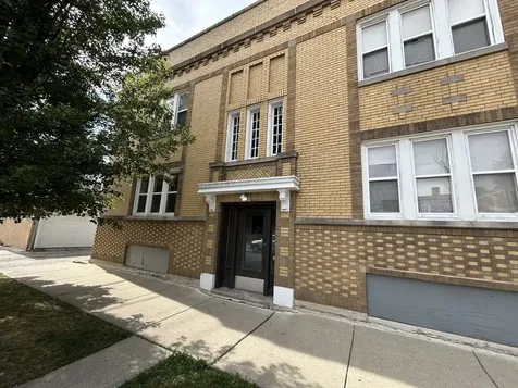 3018 North Karlov Avenue Chicago IL 60641