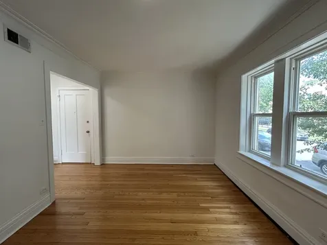 3018 North Karlov Avenue Chicago IL 60641