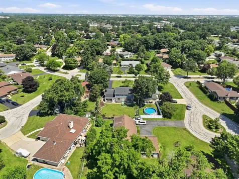 482 Royal Oaks Drive Wood Dale IL 60191
