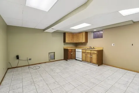 322 Chesapeake Lane Bloomingdale IL 60108