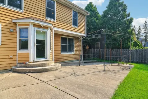 322 Chesapeake Lane Bloomingdale IL 60108