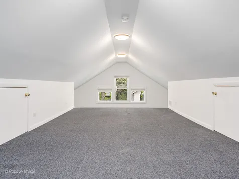 827 Thomas Avenue Forest Park IL 60130