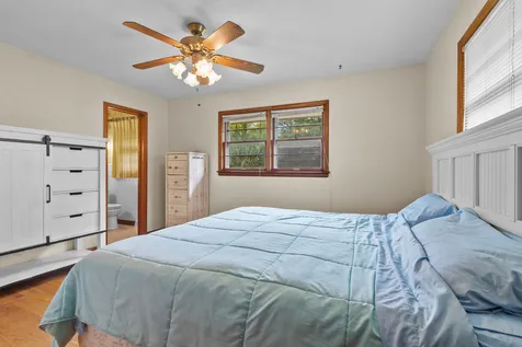 1301 Easton Parkway Rockford IL 61108