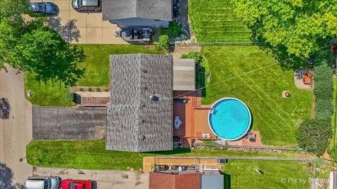 3411 Ridge Road Island Lake IL 60042
