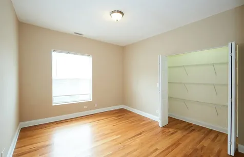 1609 West Farwell Avenue Chicago IL 60626