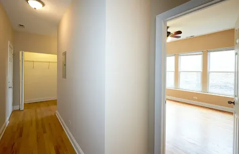1609 West Farwell Avenue Chicago IL 60626