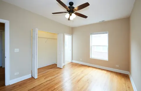 1609 West Farwell Avenue Chicago IL 60626