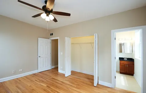 1609 West Farwell Avenue Chicago IL 60626