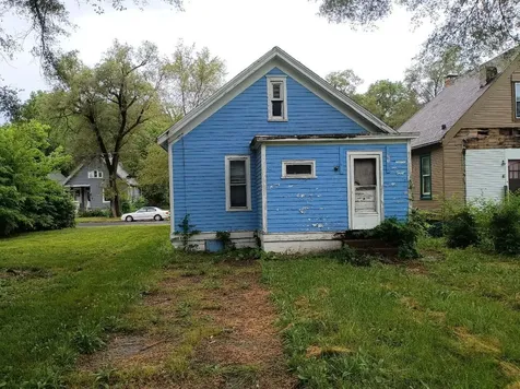 1531 West Widenham Street Peoria IL 61605