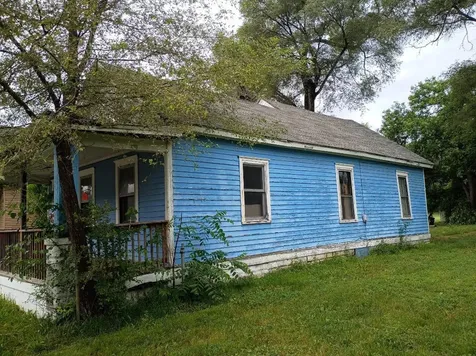 1531 West Widenham Street Peoria IL 61605