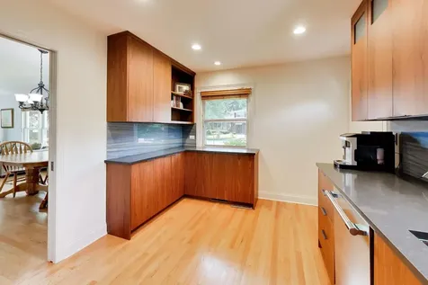 413 North Wilshire Lane Arlington Heights IL 60004