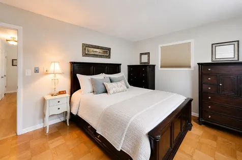 413 North Wilshire Lane Arlington Heights IL 60004