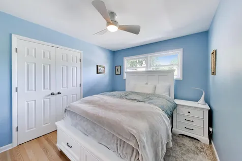 413 North Wilshire Lane Arlington Heights IL 60004